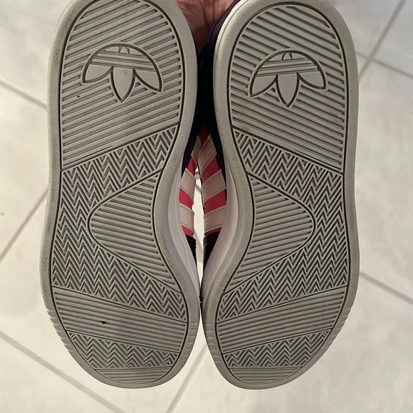 NEW Adidas Court Attitude Sneakers